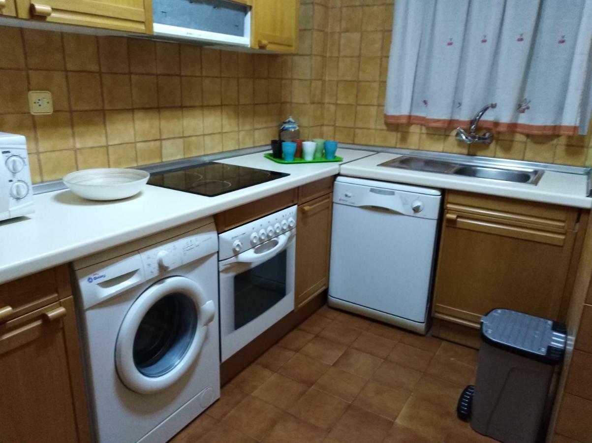 דירות סאלו Sunflat Holidays Llum Swimming Pool מראה חיצוני תמונה